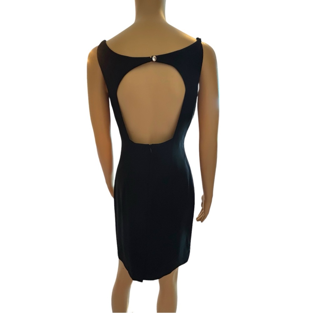 Spencer Jeremy Black Open Back Dress 2 Petite - Picture 6 of 8